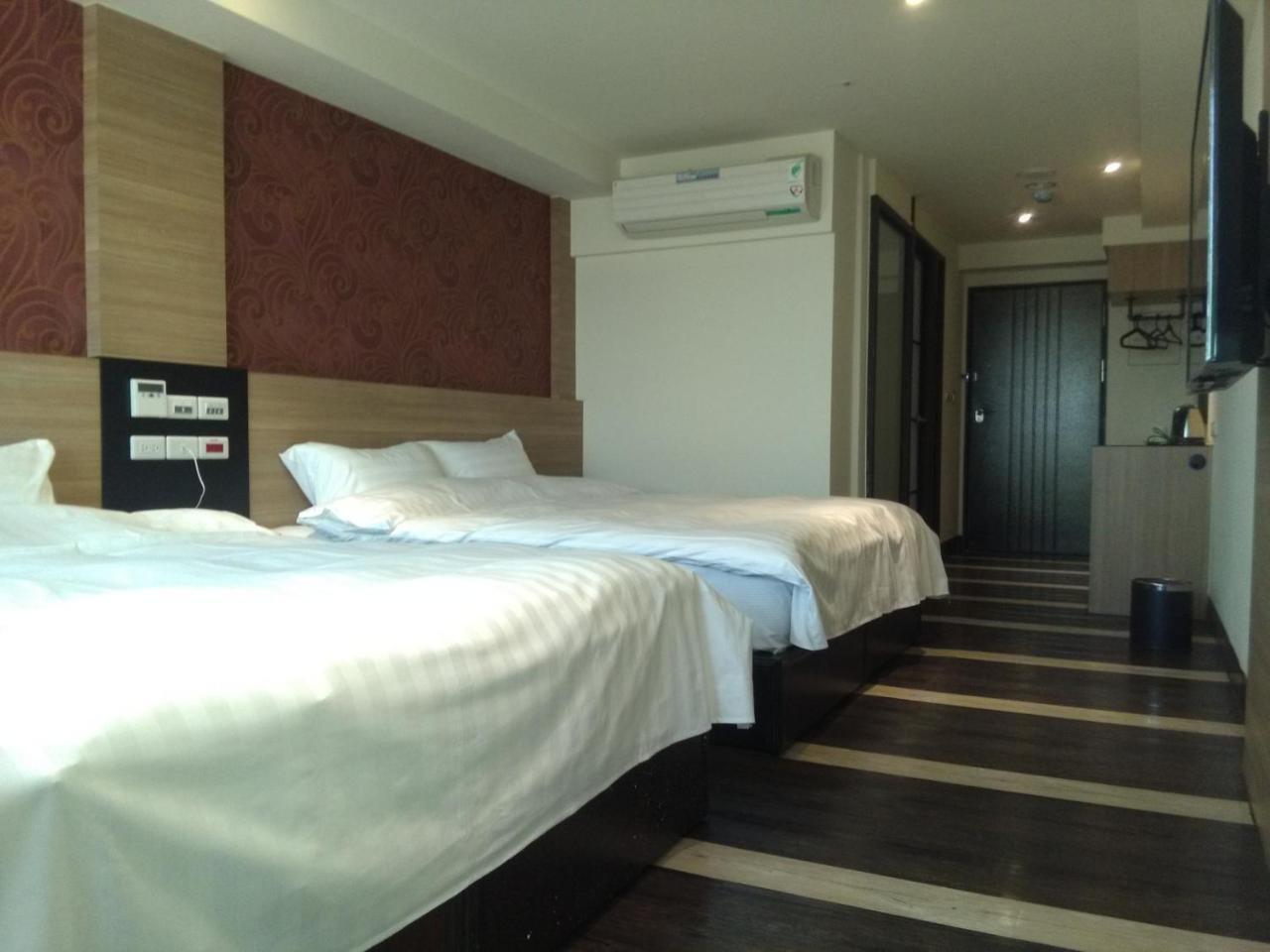 Dengfeng Milan Business Hotel Huwei Exteriör bild